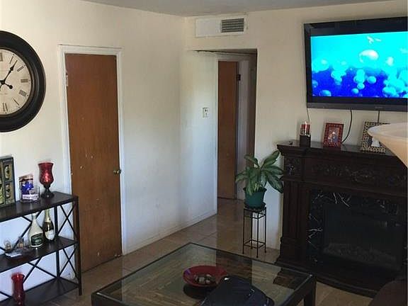2nd image of 7604 Alpine Dr