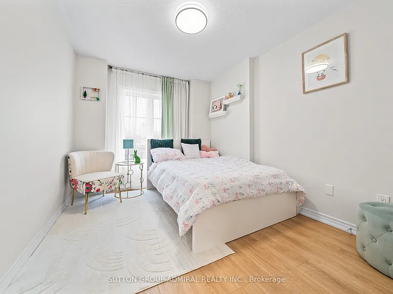 23 Greenwood Dr — Photo 32