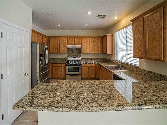 5th image of 9483 Perennial View Ave #9483