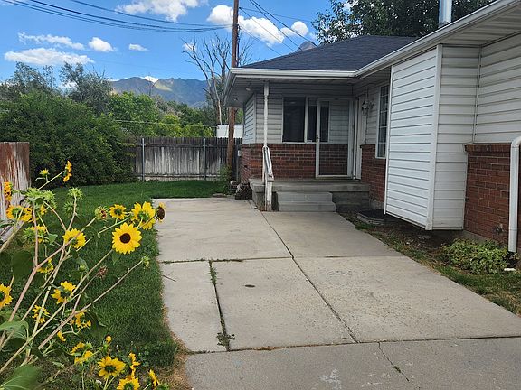 3rd image of 1527 E Murray Holladay Rd
