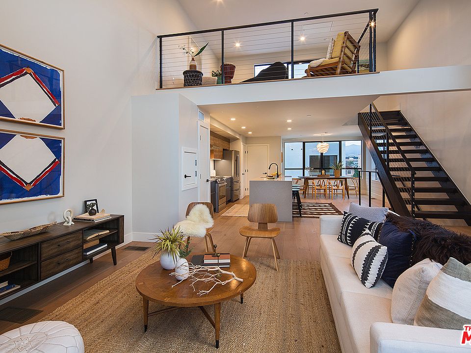 1st image of 5016 Rosewood Ave