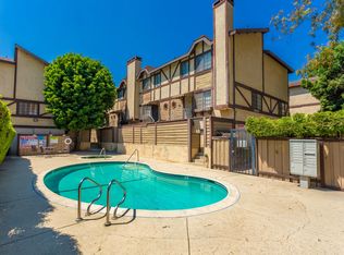 21930 Valerio St APT 2, Canoga Park, CA 91303
