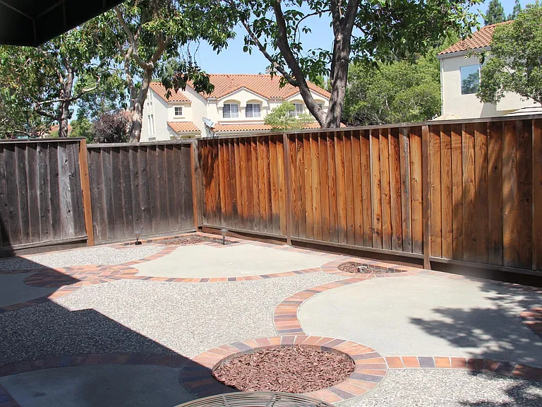 162 Millwater Ct — Photo 16