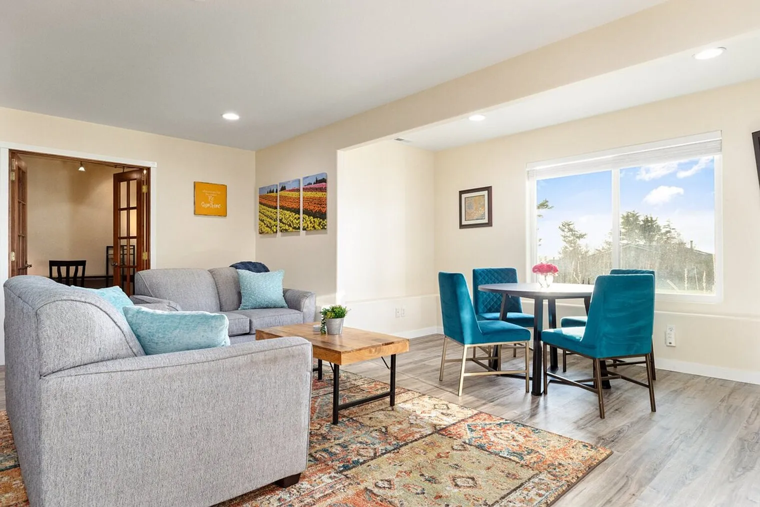 4 bed, 2.5 bath, $6,441 — Photo 3