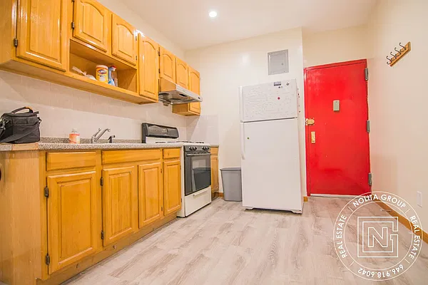 Rented by Nolita Group | media 11