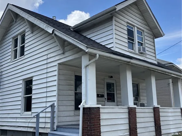 22 Verdun Dr, Akron, OH 44312
