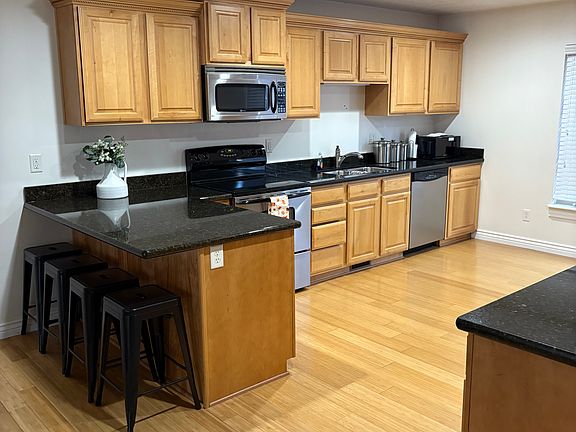 5th image of 1349 E Mossy Springs Ln
