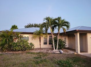 1936 Country Club Blvd, Cape Coral, FL 33990