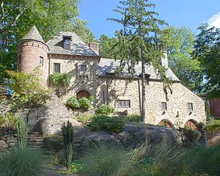 Rented by Stribling