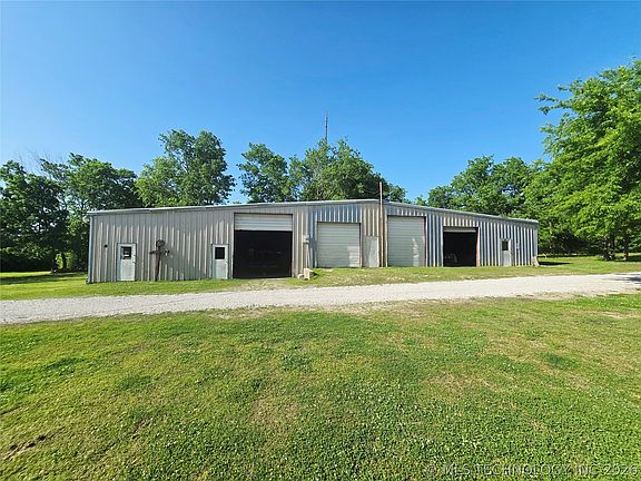 2nd image of 20656 S 4180th Rd
