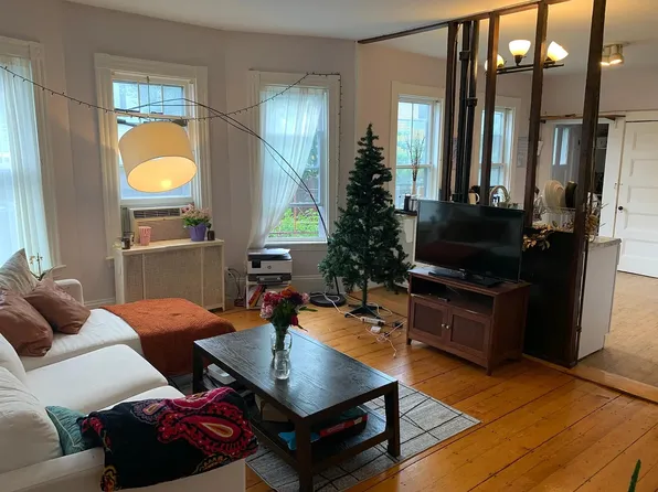 12 Glenwood Ave, Cambridge, MA