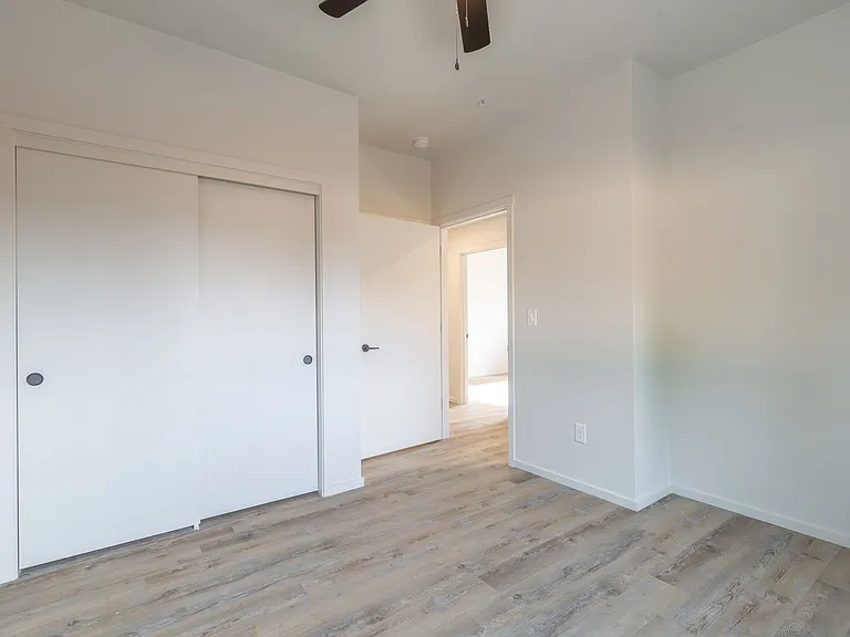 4202 NE Morrow Rd — Photo 17
