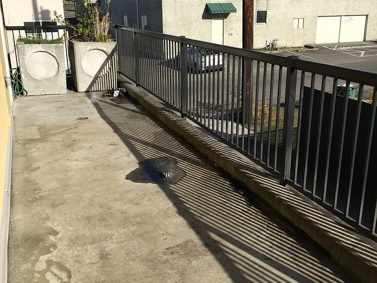 Greenwood Corner — Photo 12
