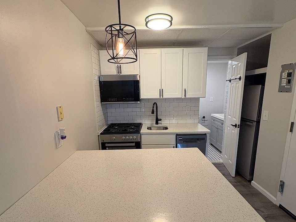 1st image of 115 Magnolia Ave #Glf
