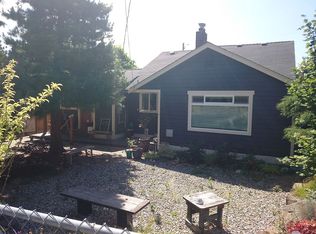 739 N 98th St, Seattle, WA 98103