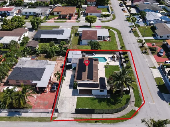 10370 SW 34th St, Miami, FL 33165