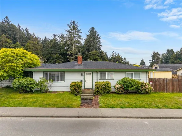 1730 Hodgson St, Eureka, CA 95503