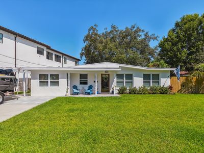520 Suwanee Cir, Tampa, FL, 33606