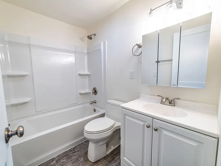 5121 17th Ave NW — Photo 11