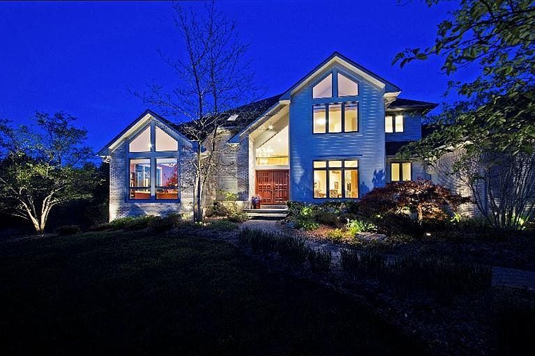 1st image of 3250 Hillshire Ct