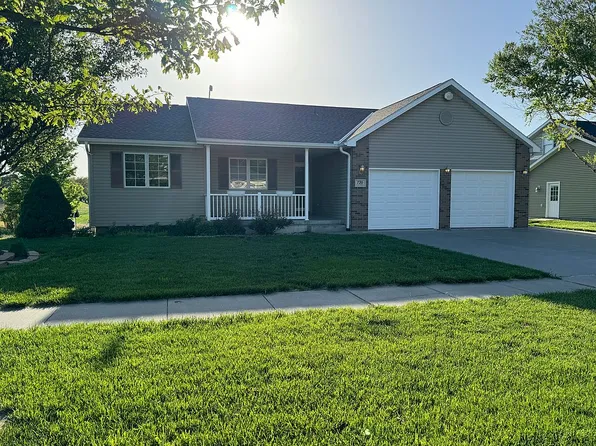 720 S 3rd St, Ceresco, NE 68017