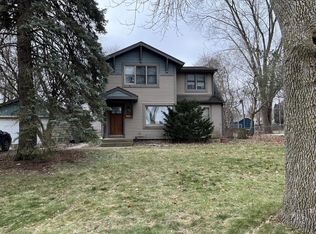 2021 W Birchwood Ave, Milwaukee, WI 53221