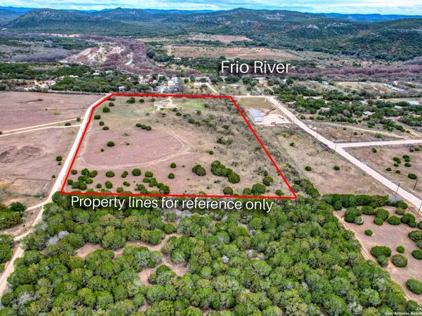 1189A N CR 350, ConCan, TX 78838