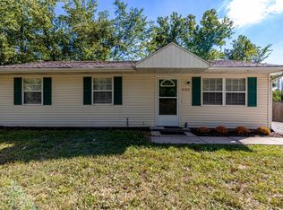 6108 E Orear Rd, Columbia, MO 65202