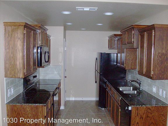 4th image of 5603 Settlers Ct APT A