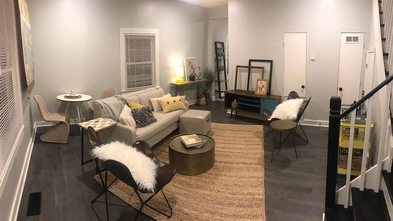 319 W Fisher Ave — Photo 4