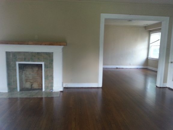 3rd image of 5050 Paseo Blvd #2