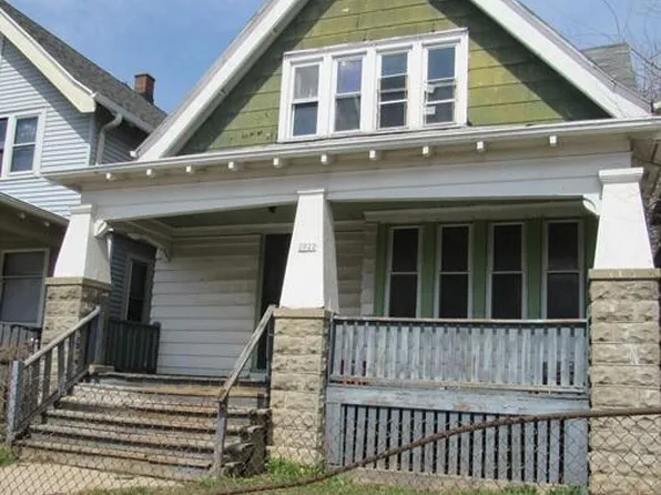 2022 West Keefe AVENUE #2022A, Milwaukee, WI 53206