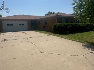 4825 S Austin St, Amarillo, TX 79110