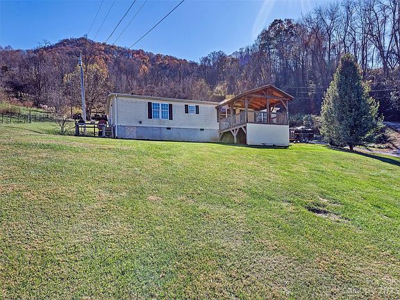 2nd image of 119 Belair Dr