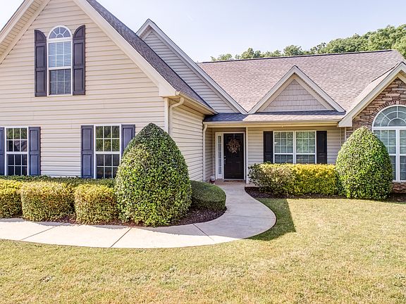 4th image of 345 Cedar Hollow Dr