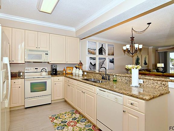 4th image of 60 Surfview Dr APT 302