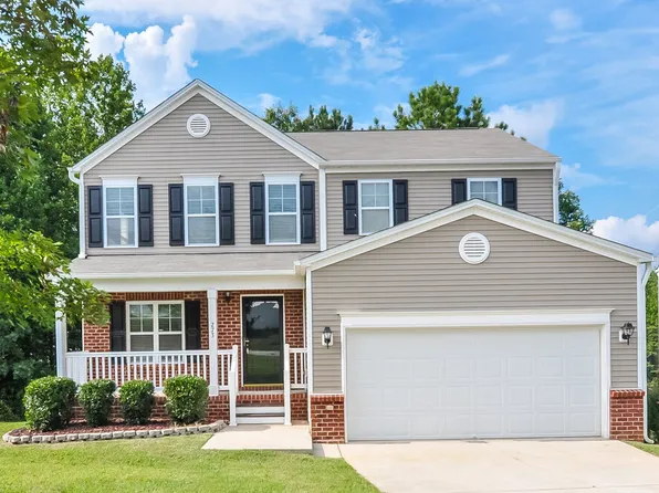 273 Woodcreek Ln, Clayton, NC 27520