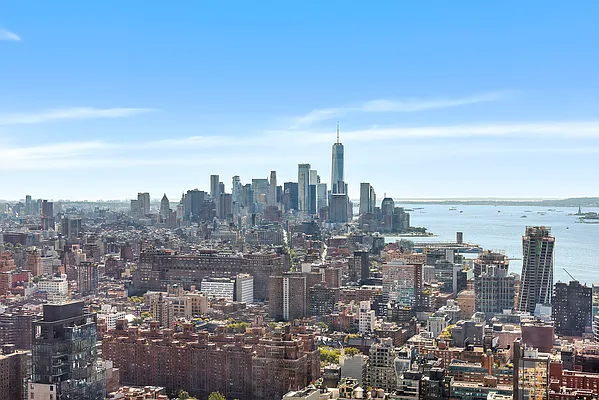 Rented by Compass | media 50