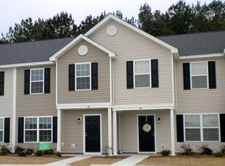 82 Bearing Cir, Port Wentworth, GA 31407