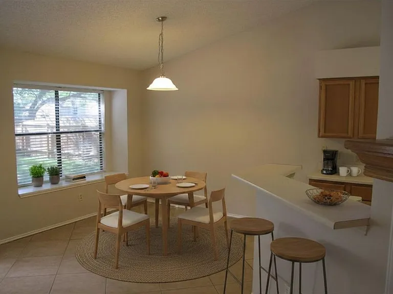 1301 Texas Oak Way — Photo 10