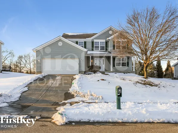 26 Forest Pond Dr, Middletown, OH 45044