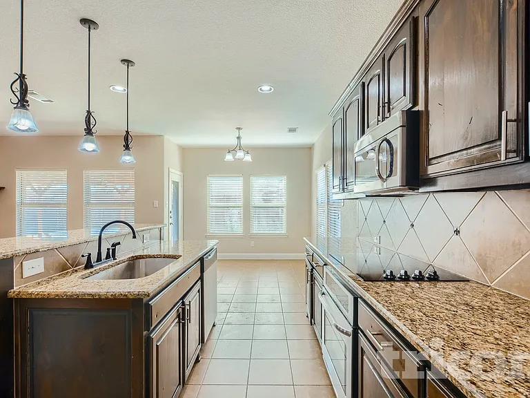409 Montgomery Ave — Photo 13