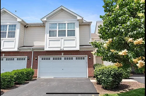 242 S Oak Creek Ln Photo 1