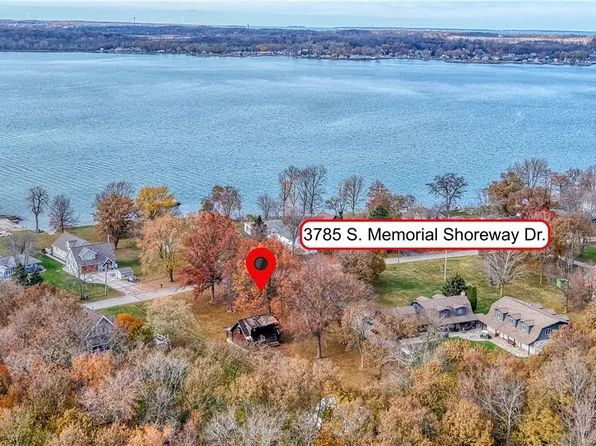 3785 S Memorial Shoreway Dr, Lakeside Marblehead, OH 43440