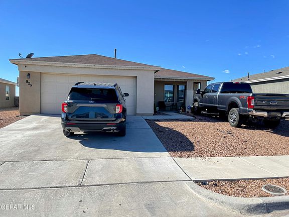 4th image of 925 Galaxia Dr