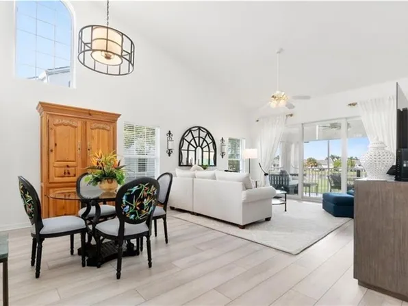 5928 Sand Wedge Ln, Naples, FL