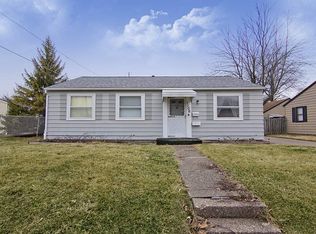 1106 39th St, Moline, IL 61265