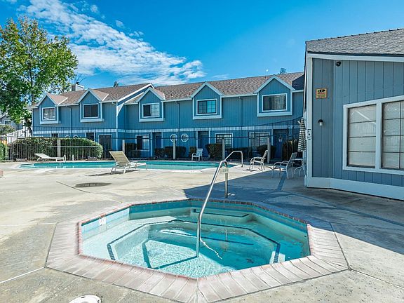 5th image of 7678 Lily Mar Ln