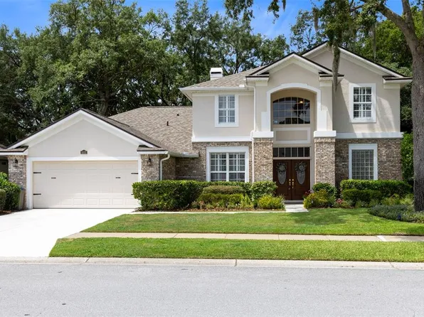 8052 Laurel Ridge Dr, Mount Dora, FL 32757