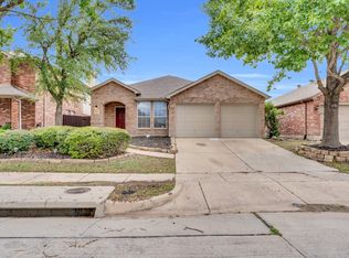 1012 Morris Ranch Ct, Forney, TX 75126
